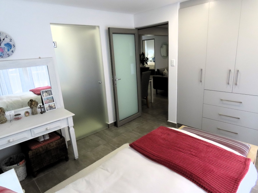 3 Bedroom Property for Sale in Island View Western Cape